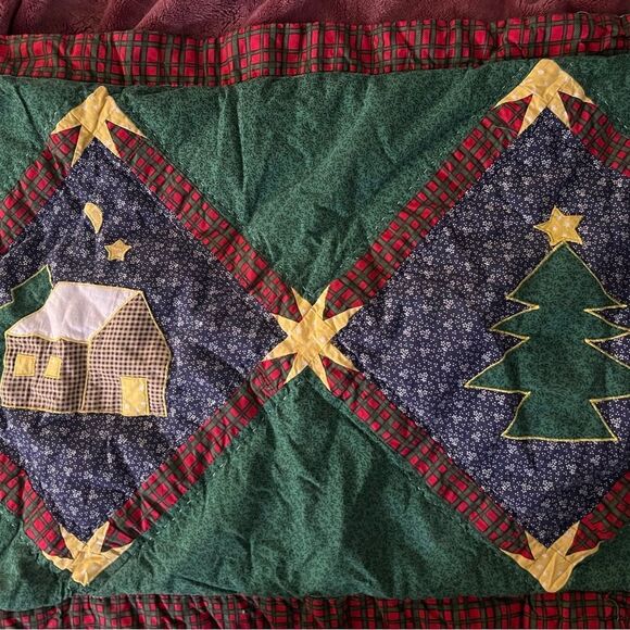 Holiday Pillow Covers Red Green Blue Hand Made House EUC - Picture 1 of 7